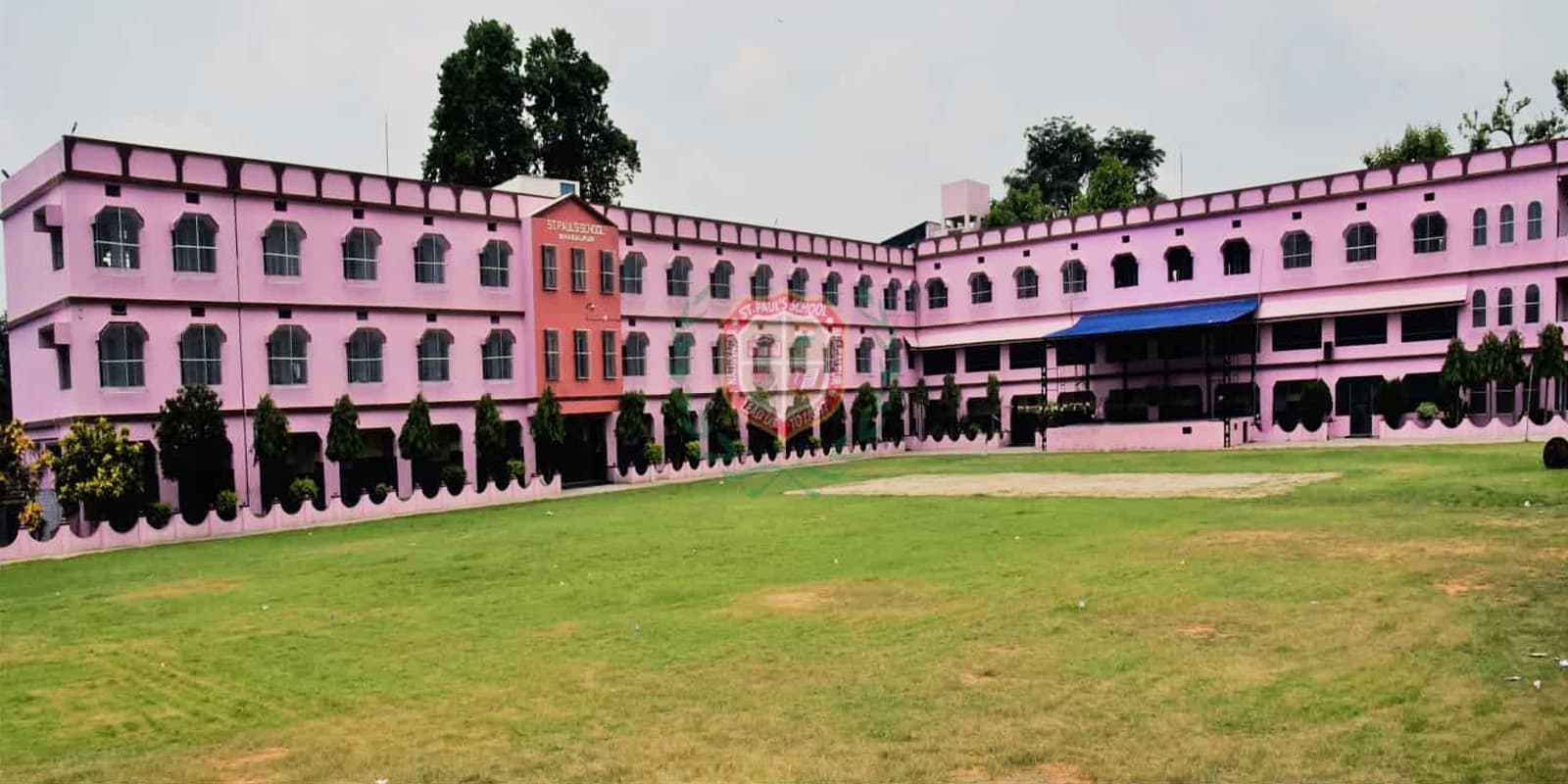 St. Paul's School campus