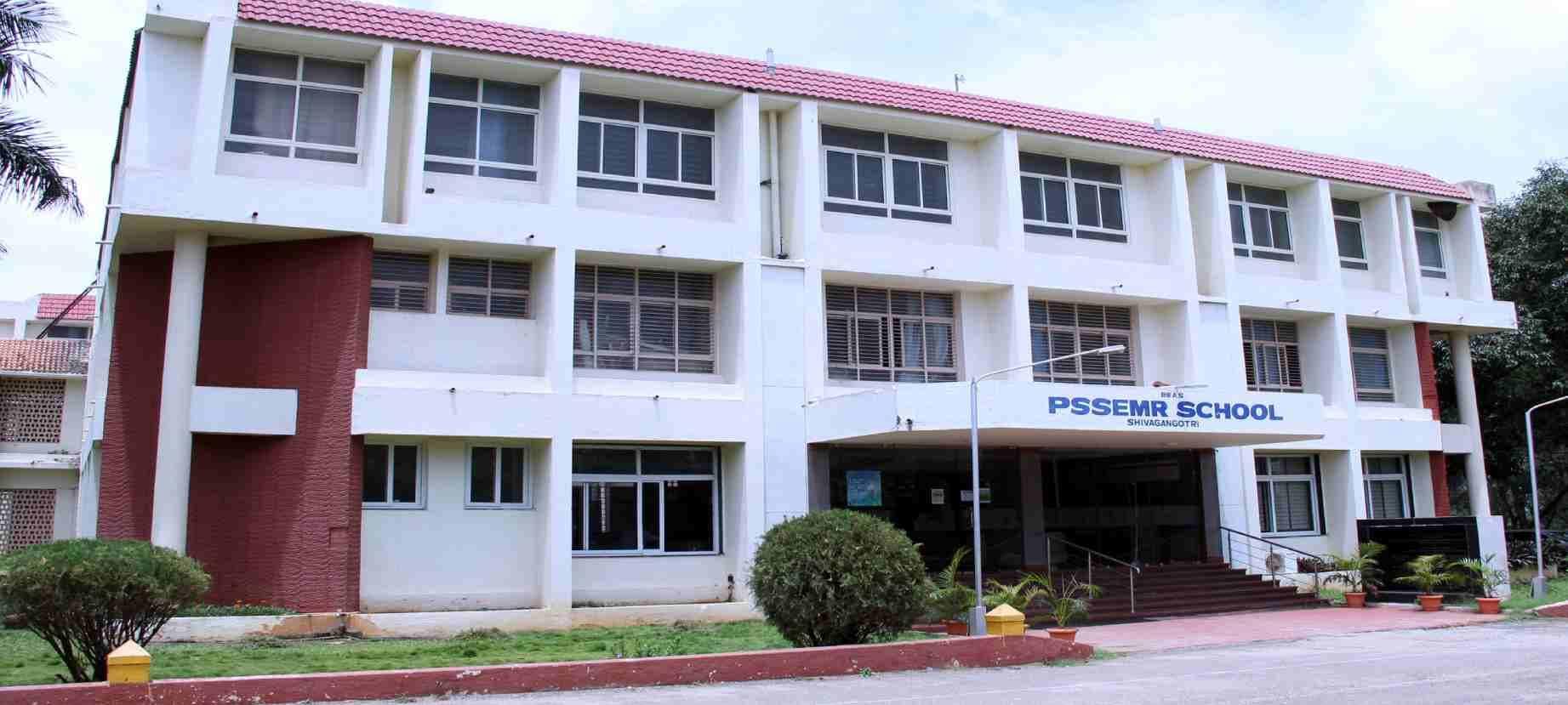 SMT PS Shivashankarappa English Residential School campus
