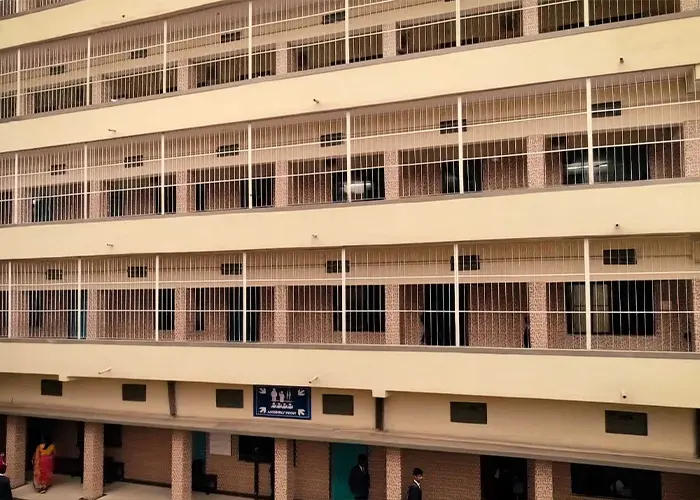 Dayanand Anglo Vedic Public School campus