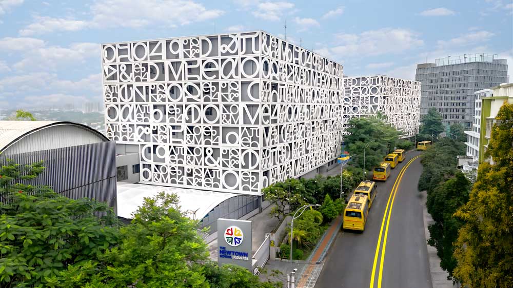 The Newtown School campus