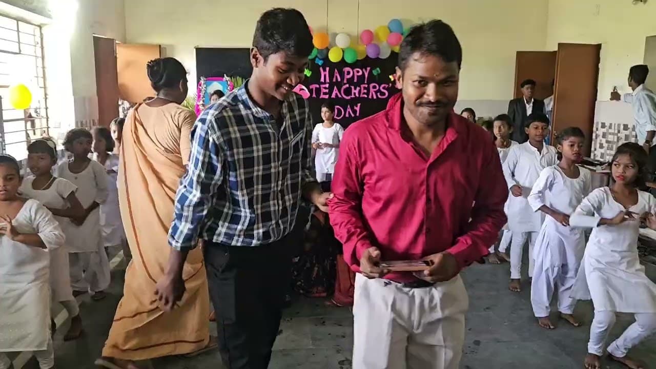 Harrison English School campus