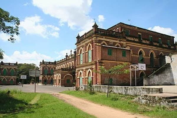 St. Vincent's High &technical School campus