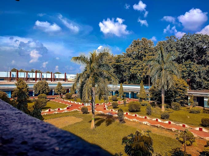 Ispat E.M. School campus