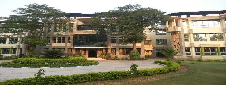 Alwar Public School campus