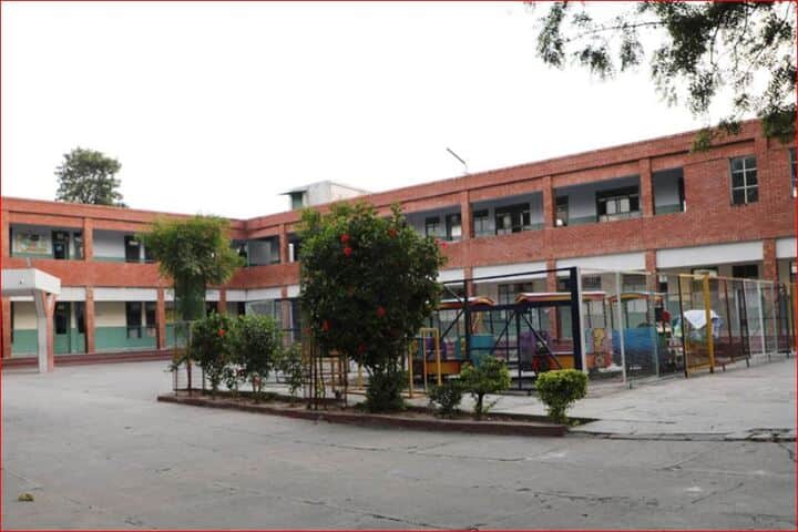 Valley Public School campus