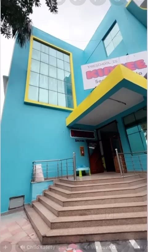 Kidzee Sector-48 Noida campus