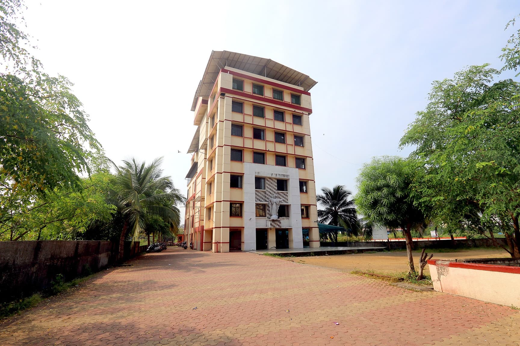 John Xxiii School campus