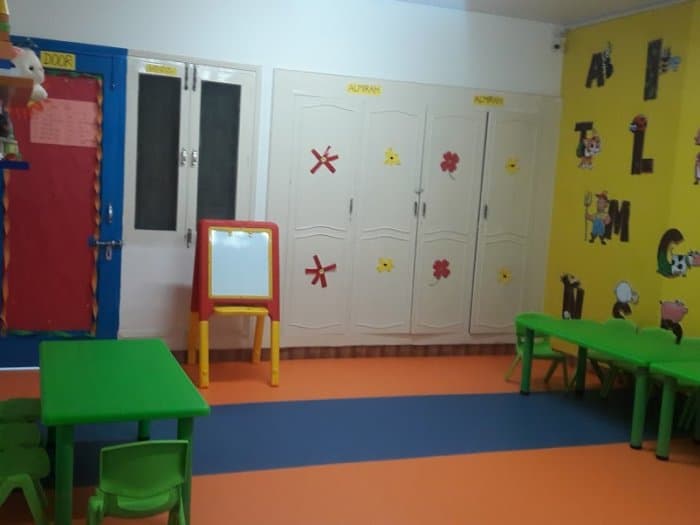 Footprints: Play School & Day Care Creche, Preschool in New Friends Colony campus